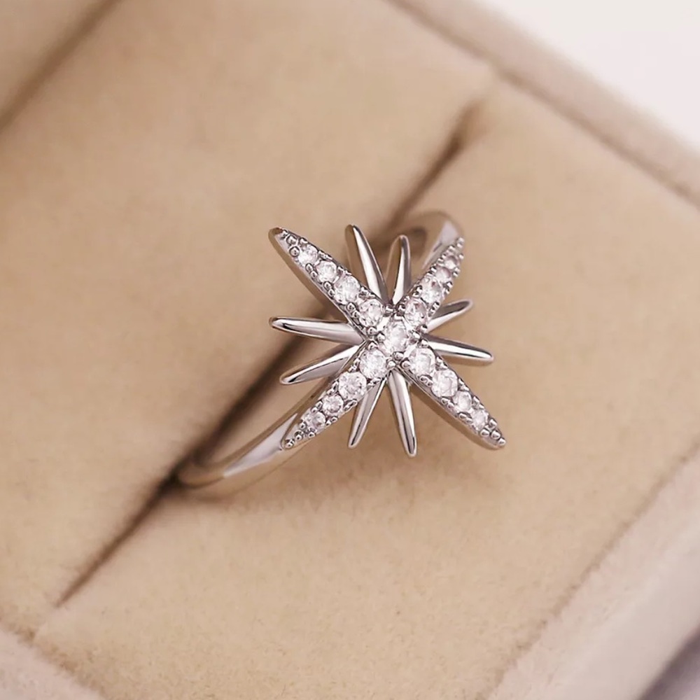New 925 Sterling Silver Star Ring - Picture 5 of 6
